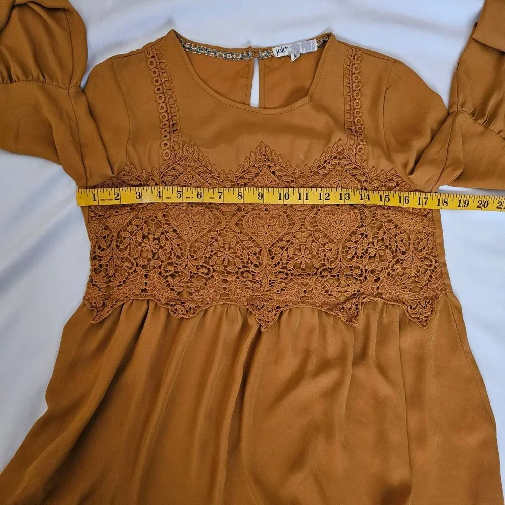 Jolt Rust Orange Crochet Lace Detail Bell Sleeve Peasant Style Blouse Sz Medium - Picture 10 of 12